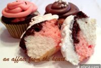 Triple Treat Neapolitan Cupcakes
