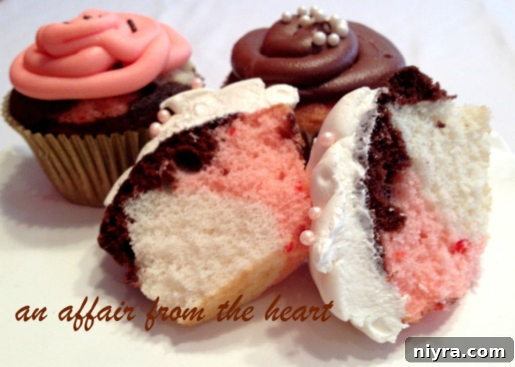 Triple Treat Neapolitan Cupcakes 1 featured 219