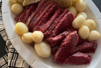 Effortless Crock Pot Corned Beef and Cabbage