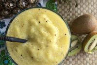 Zingy Pineapple Kiwi Delight