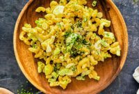 Mom’s Homemade Macaroni Salad