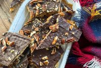 Ultimate Graham Cracker Toffee Video Recipe