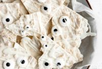 Spooky Simple 3 Ingredient Mummy Oreo Bark