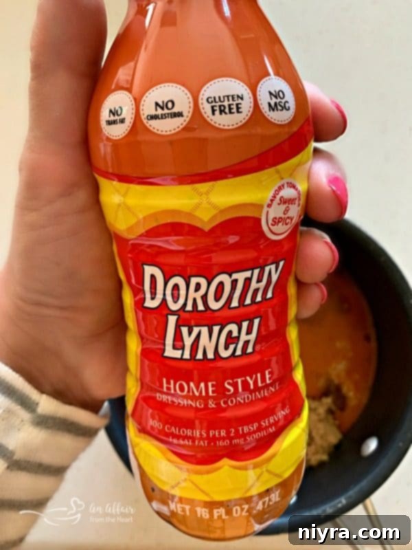 bottle of dorothy lynch salad dressing