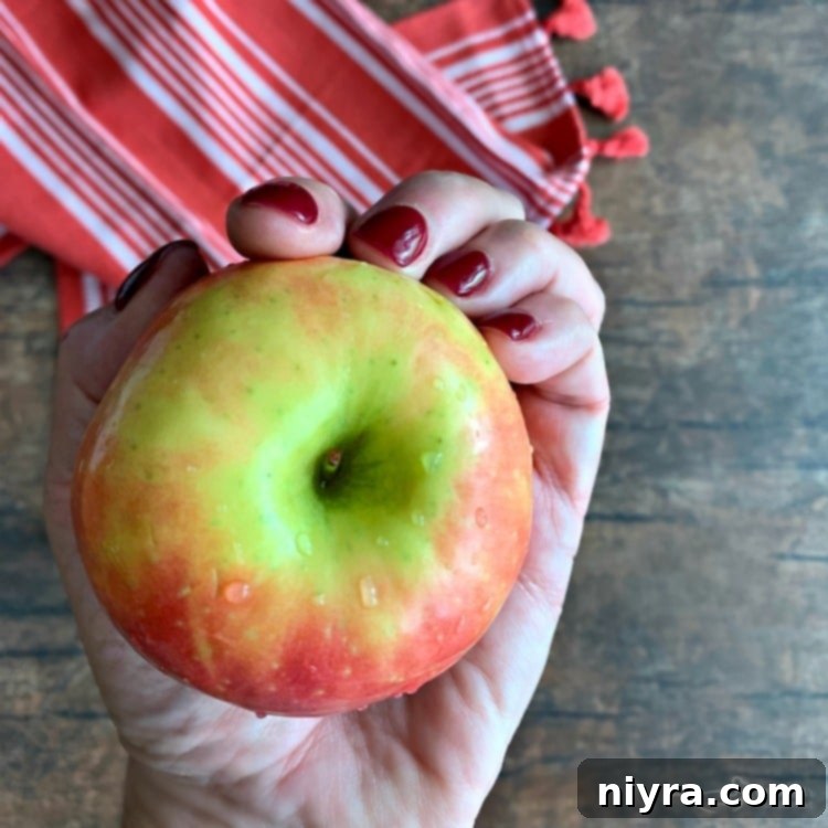 Select a medium apple