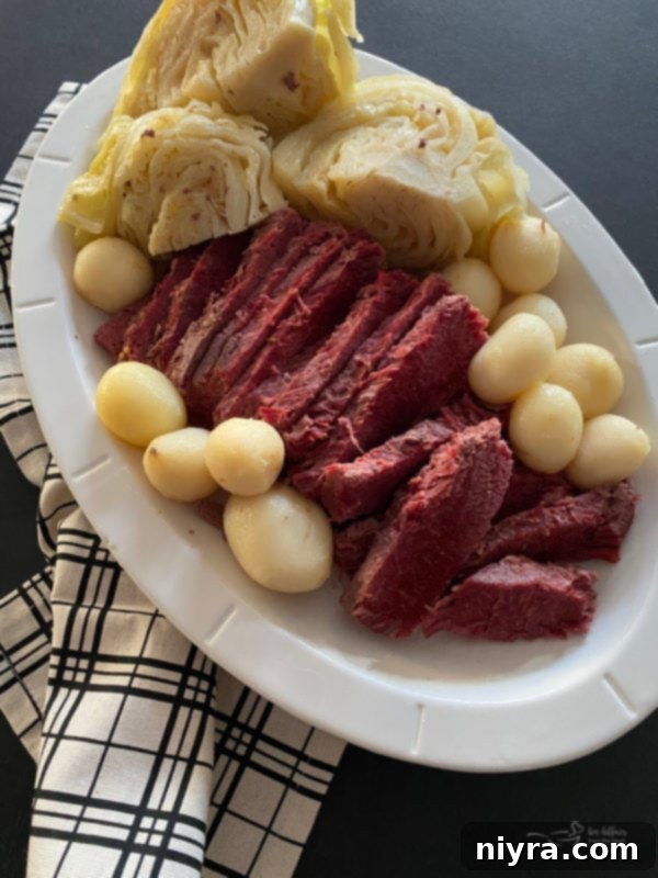 Slow Cooker Corned Beef and Cabbage Dinner