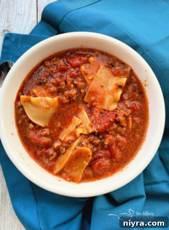 Easiest Lasagna Soup Recipe without toppings, ready to be customized