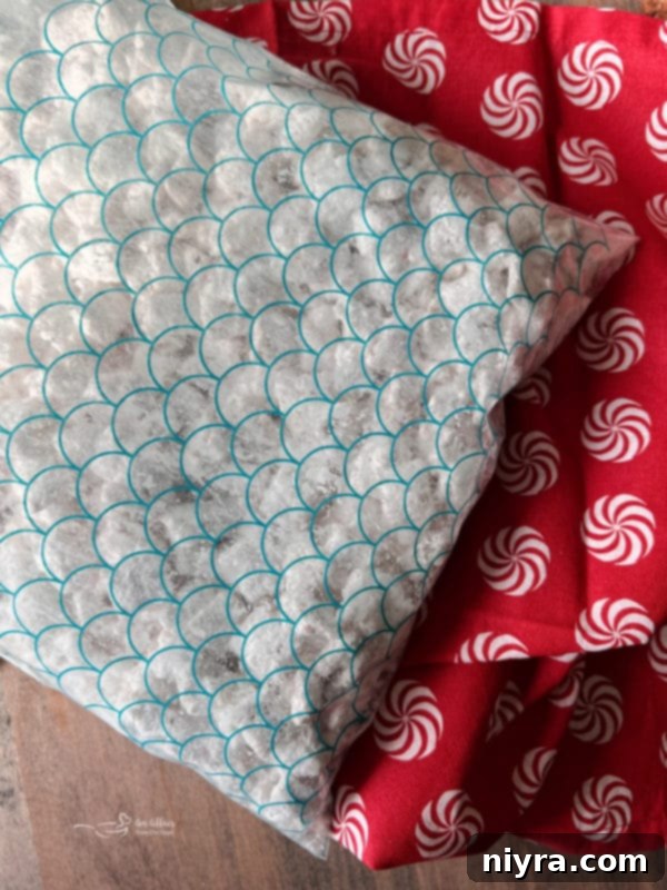 Peppermint Muddy Buddies Bag A transparent zippered bag filled with the delightful puppy chow mixture, ready for shaking.