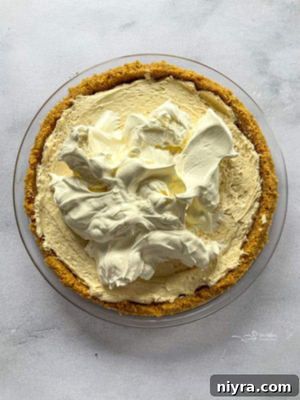 Spreading the Filling into the Chilled Crust