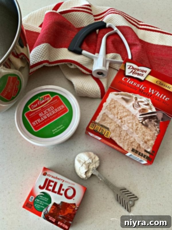 Luscious Strawberry Delight 6 Strawberry Cake ingredients