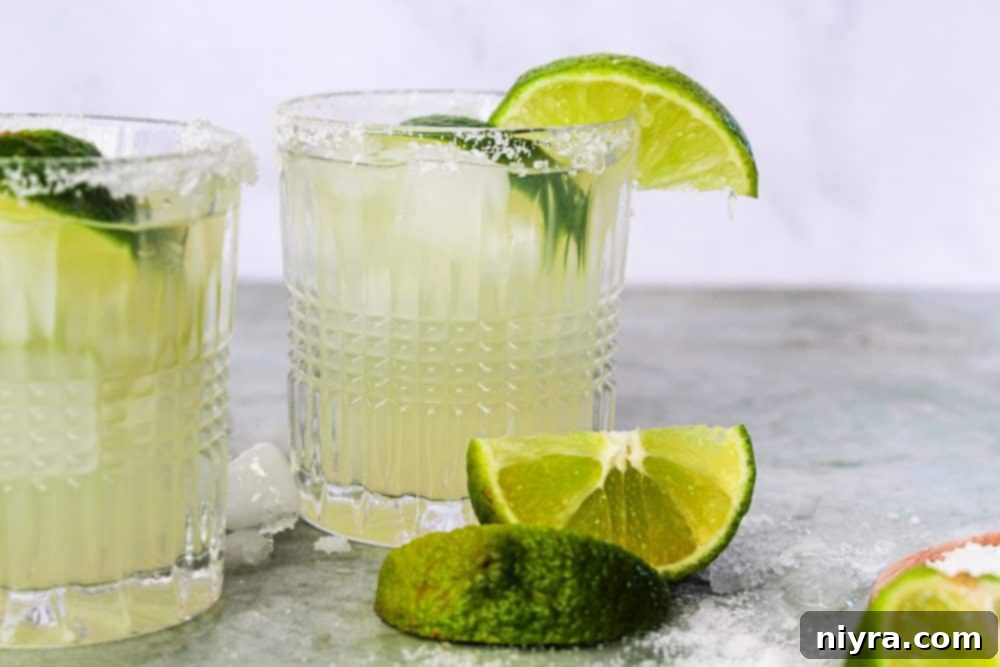 Freshly mixed Copy Cat El Bee's Margaritas ready to be served