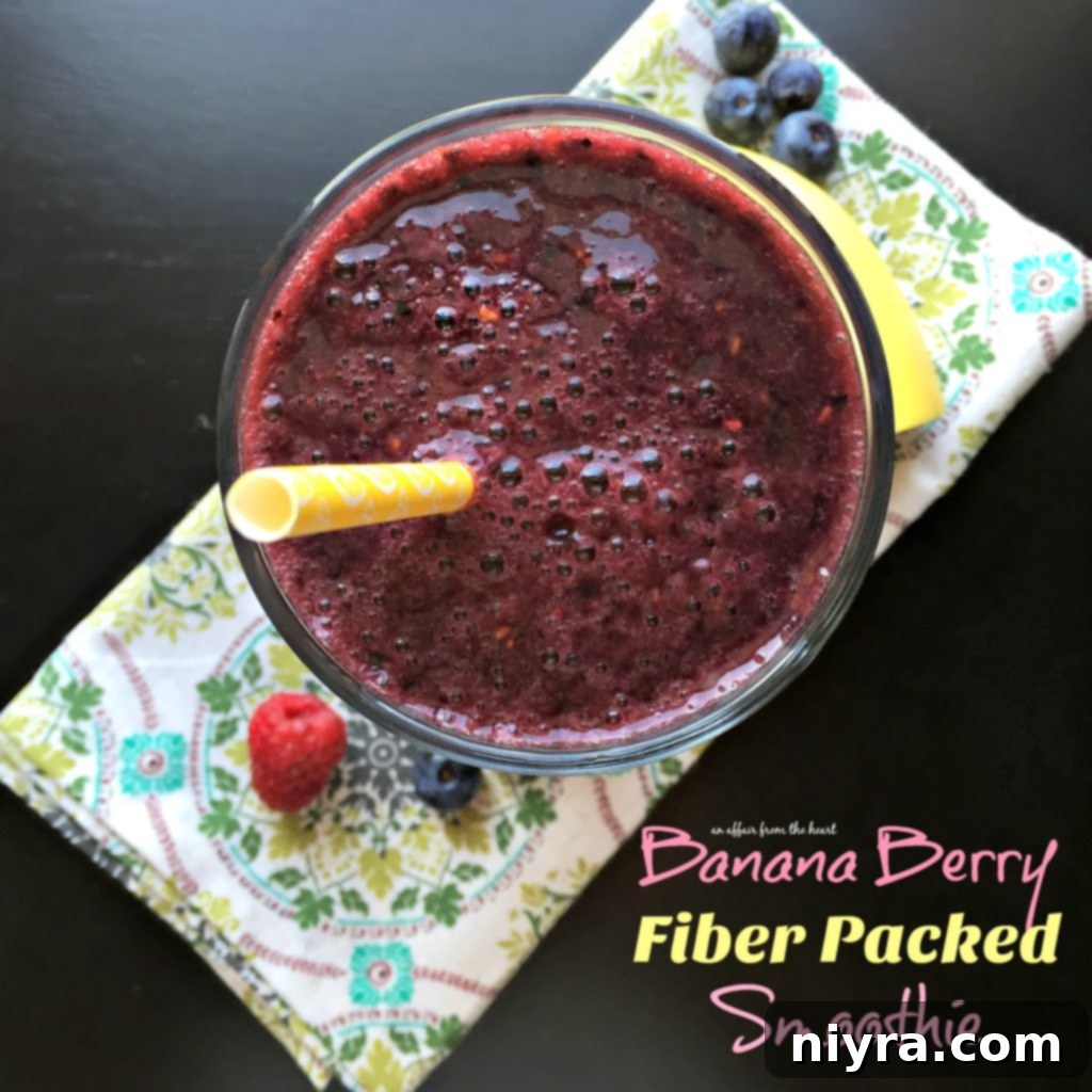 Delicious Banana Berry Fiber-Packed Smoothie in a glass