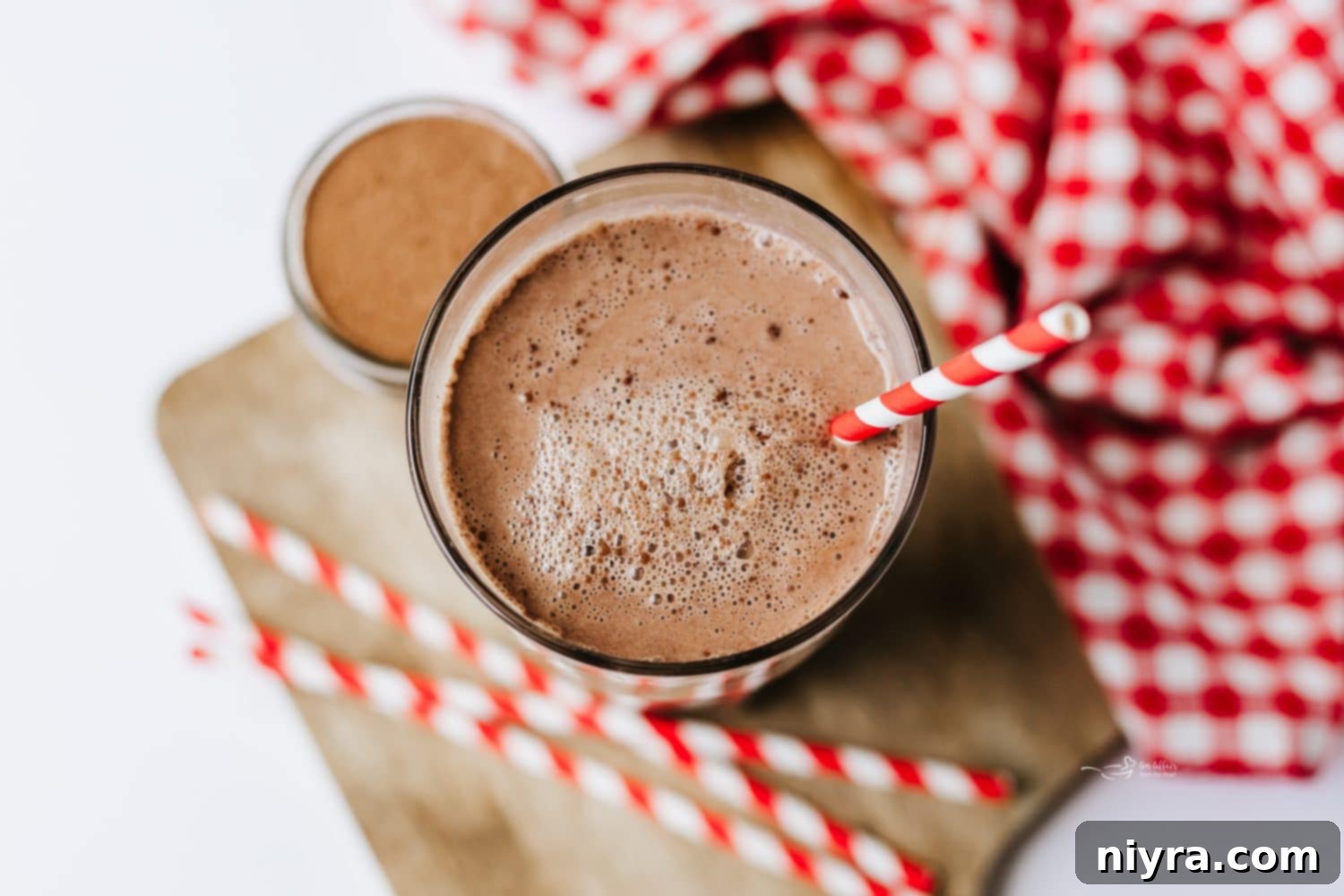 Homemade Copycat Nesquik Recipe 10 A Pinterest-friendly image for homemade Nesquik recipe, with text overlay.