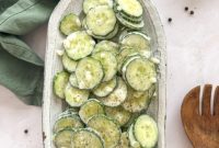 Crisp Cucumber Ranch Salad
