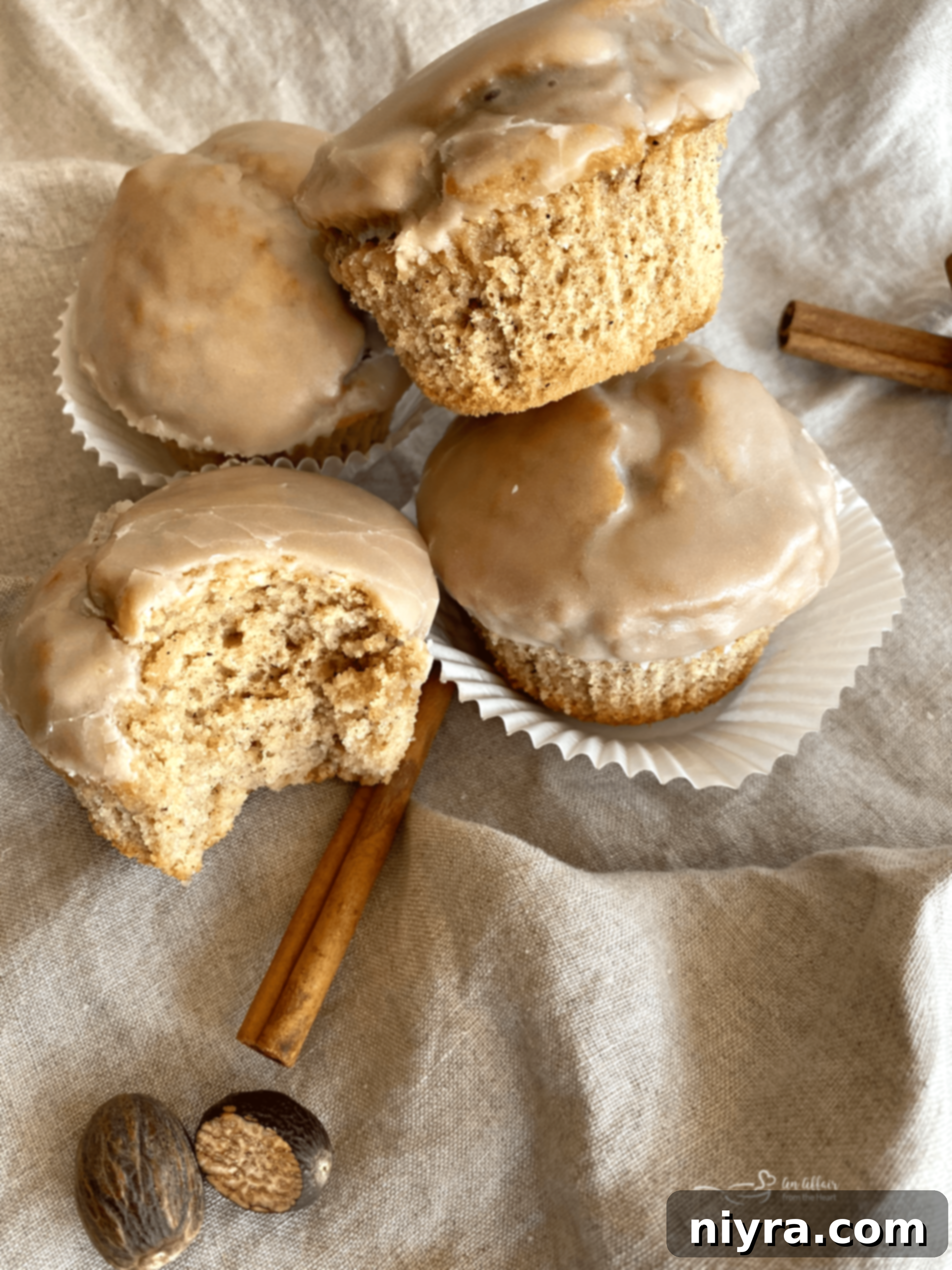 Glistening Spice Muffins 1 featured 200 scaled