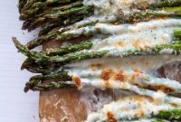 Cheesy Garlic Roasted Asparagus