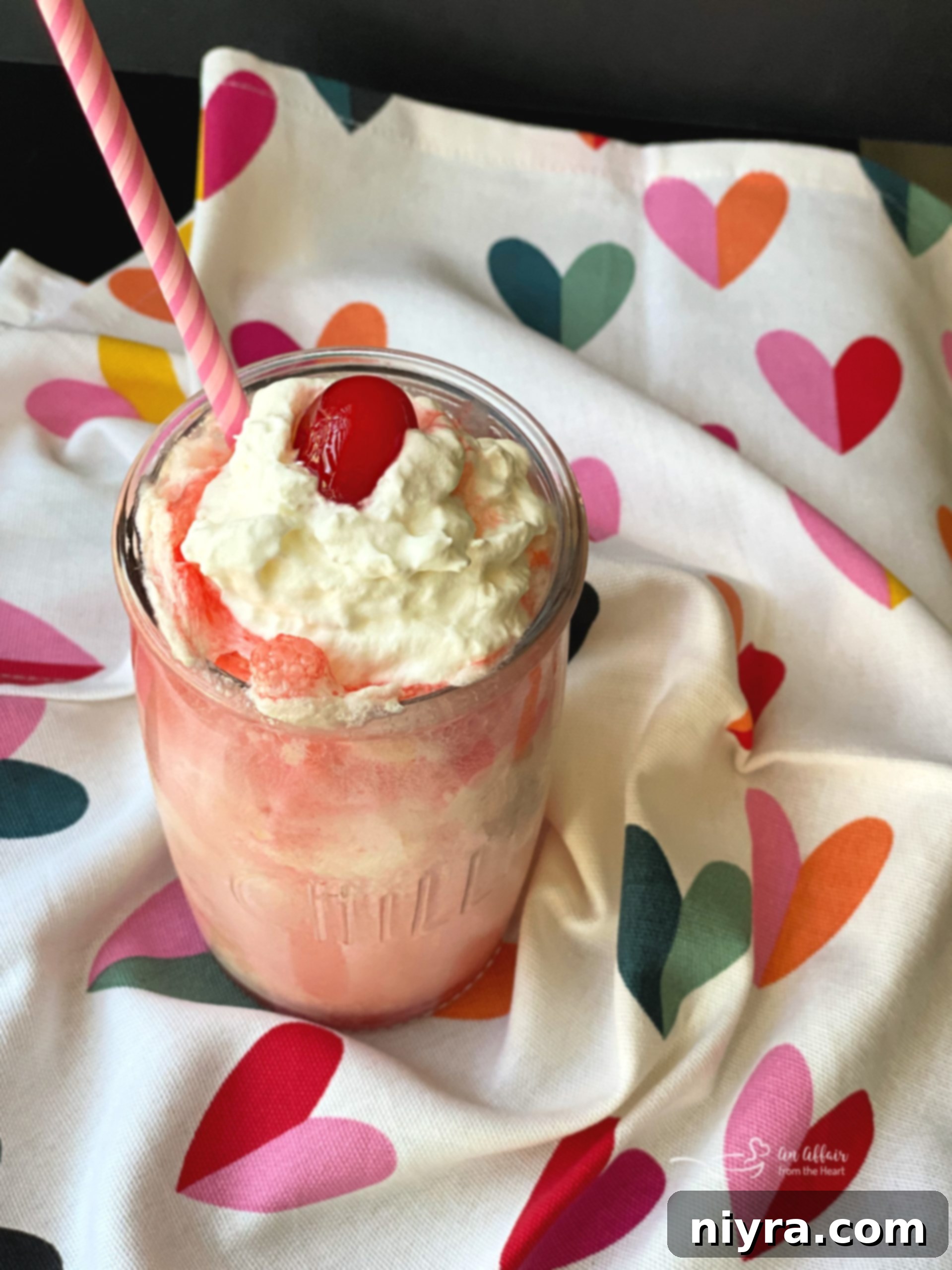Sparkling Shirley Temple Float 1 featured 3385