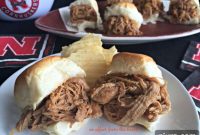 Aloha Pulled Pork Sliders
