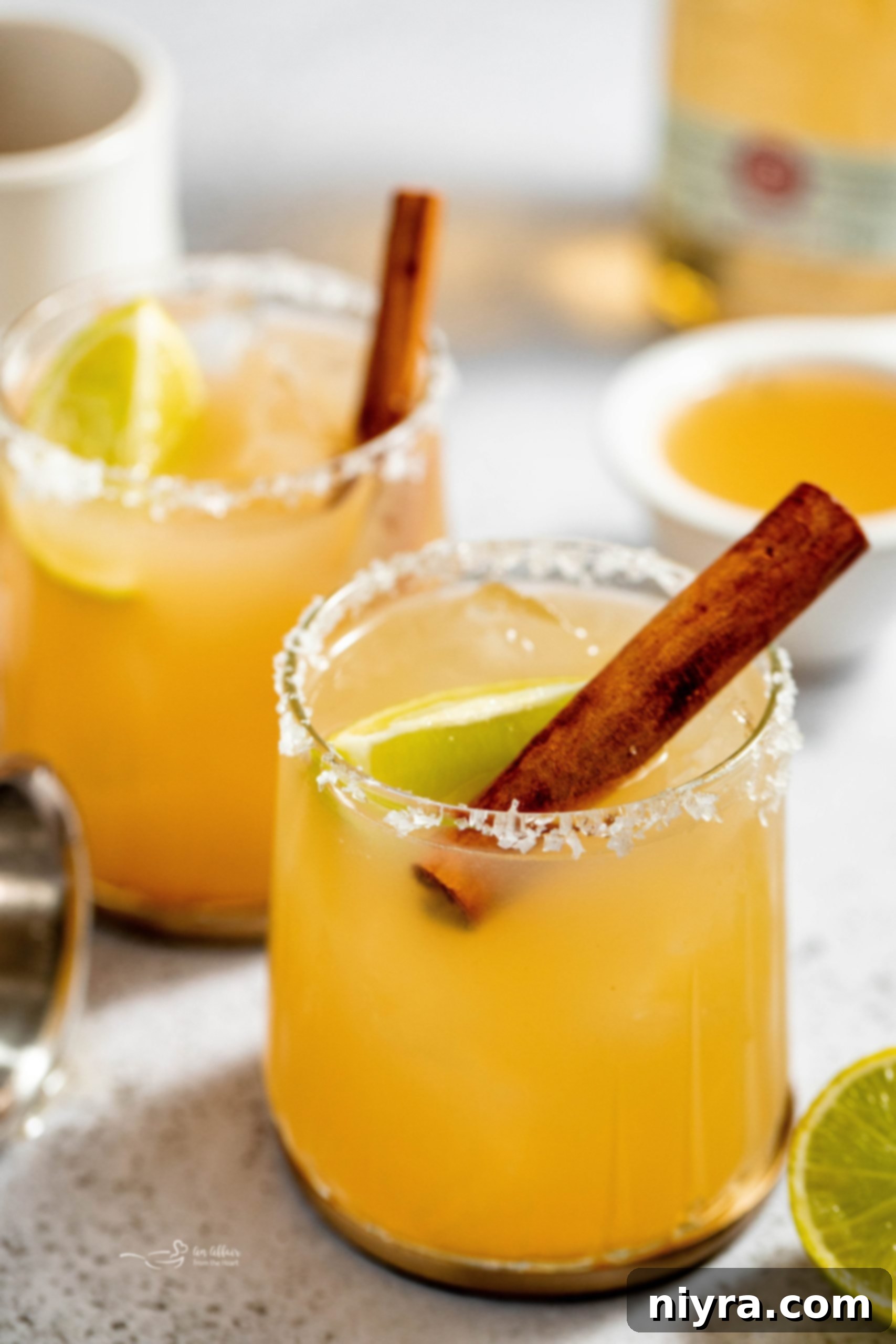 Apple Cider Margarita 1 featured 83255