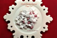 Peppermint Bark Chocolate Snack Mix