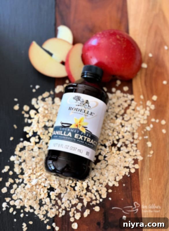 Rodelle Gourmet Pure Vanilla Extract Bottle