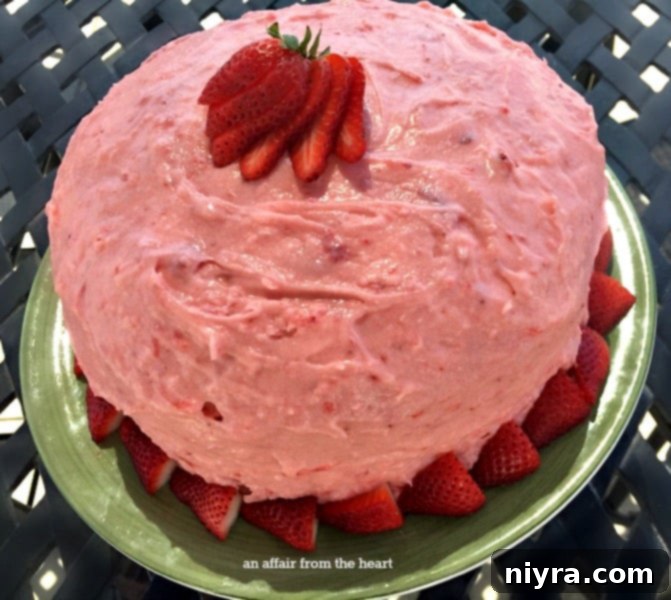 2015's Most Crave-Worthy Sweet Recipes 4 Homemade Strawberry Cake, moist and flavorful with fresh strawberries.