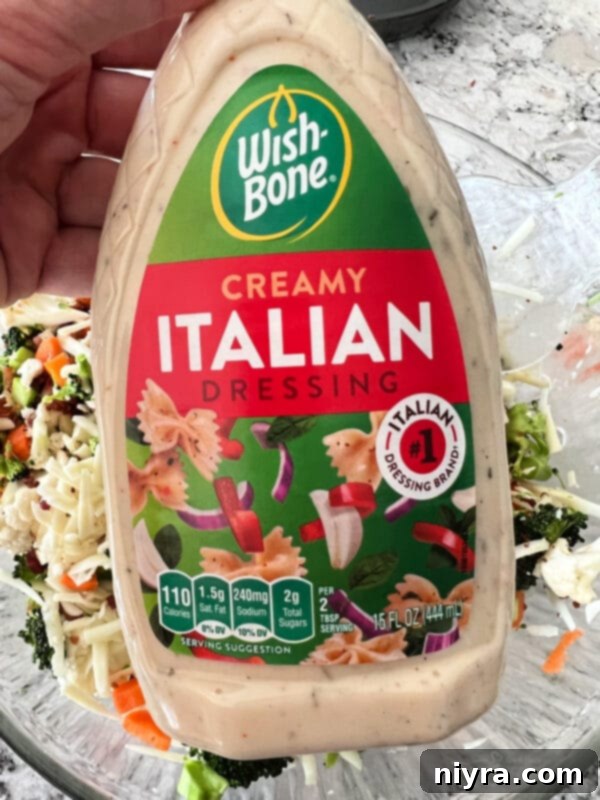 Pegs Fresh Italian Vegetable Salad 5 A serving of Italian Raw Veggie Salad with dressing