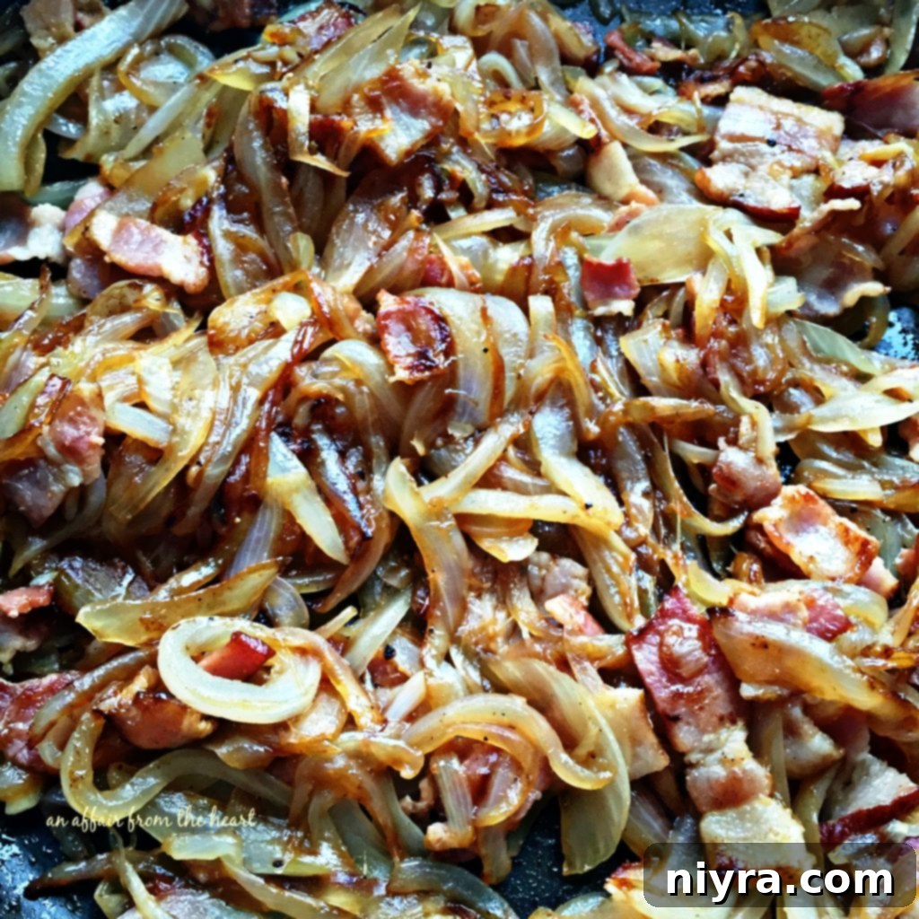 German Onion Tart 6 Caramelized onions and bacon mixture, perfectly cooked and ready to fill the pie crust.