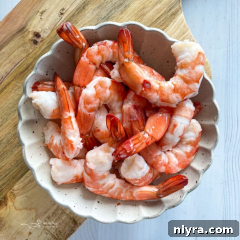 Pan-Seared Salmon and Shrimp in Lemon Caper Sauce 7 One bowl of shrimp