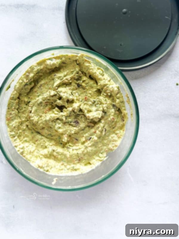 Loaded Bacon Veggie Sandwich Spread 10 A jar of Bacon Veggie Sandwich Spread with fresh vegetables