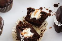 Homemade Hostess-Style Cupcakes