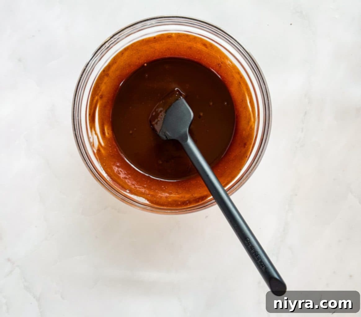 Homemade Hostess-Style Cupcakes 11 Filling Homemade Hostess Cupcakes with Cream